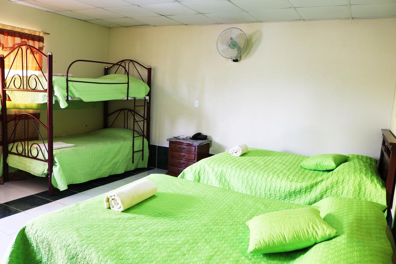 Hotel Alpachaca Quito Airport Tababela Zewnętrze zdjęcie