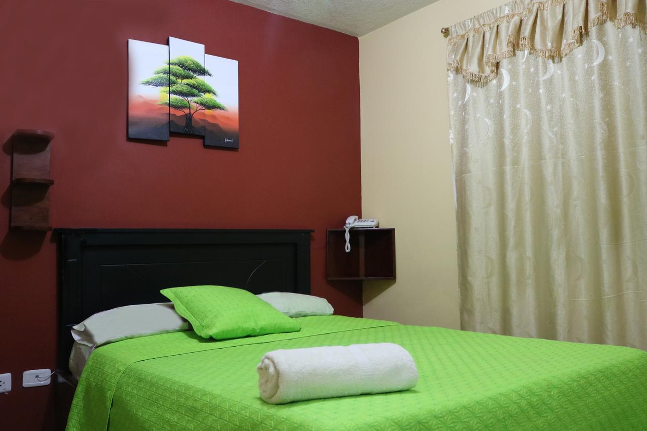 Hotel Alpachaca Quito Airport Tababela Zewnętrze zdjęcie